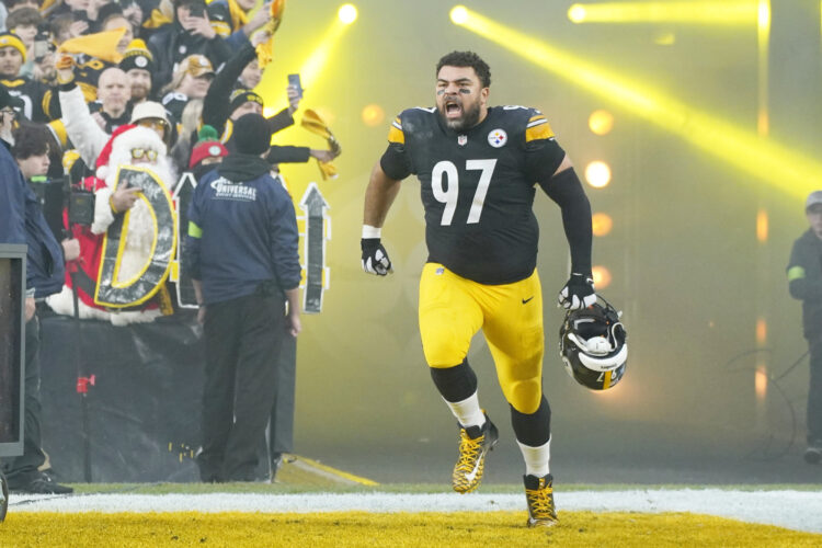 Steelers' Captain Cam Heyward'S Bold Move: Contract Or Bench? - 26j0n1n
